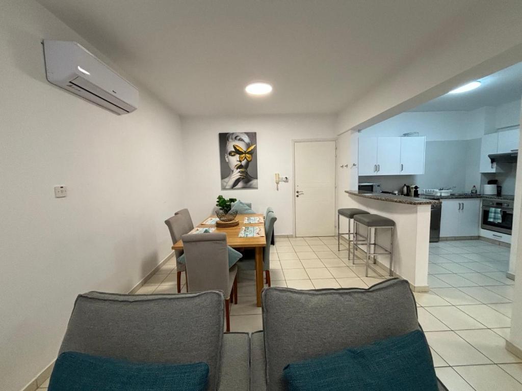 Cozy Apartment In Paphos Beautiful Complex Kültér fotó