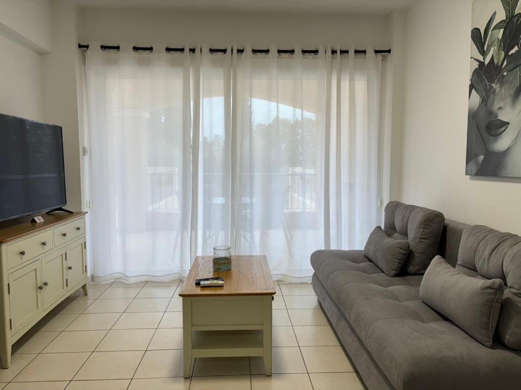 Cozy Apartment In Paphos Beautiful Complex Kültér fotó